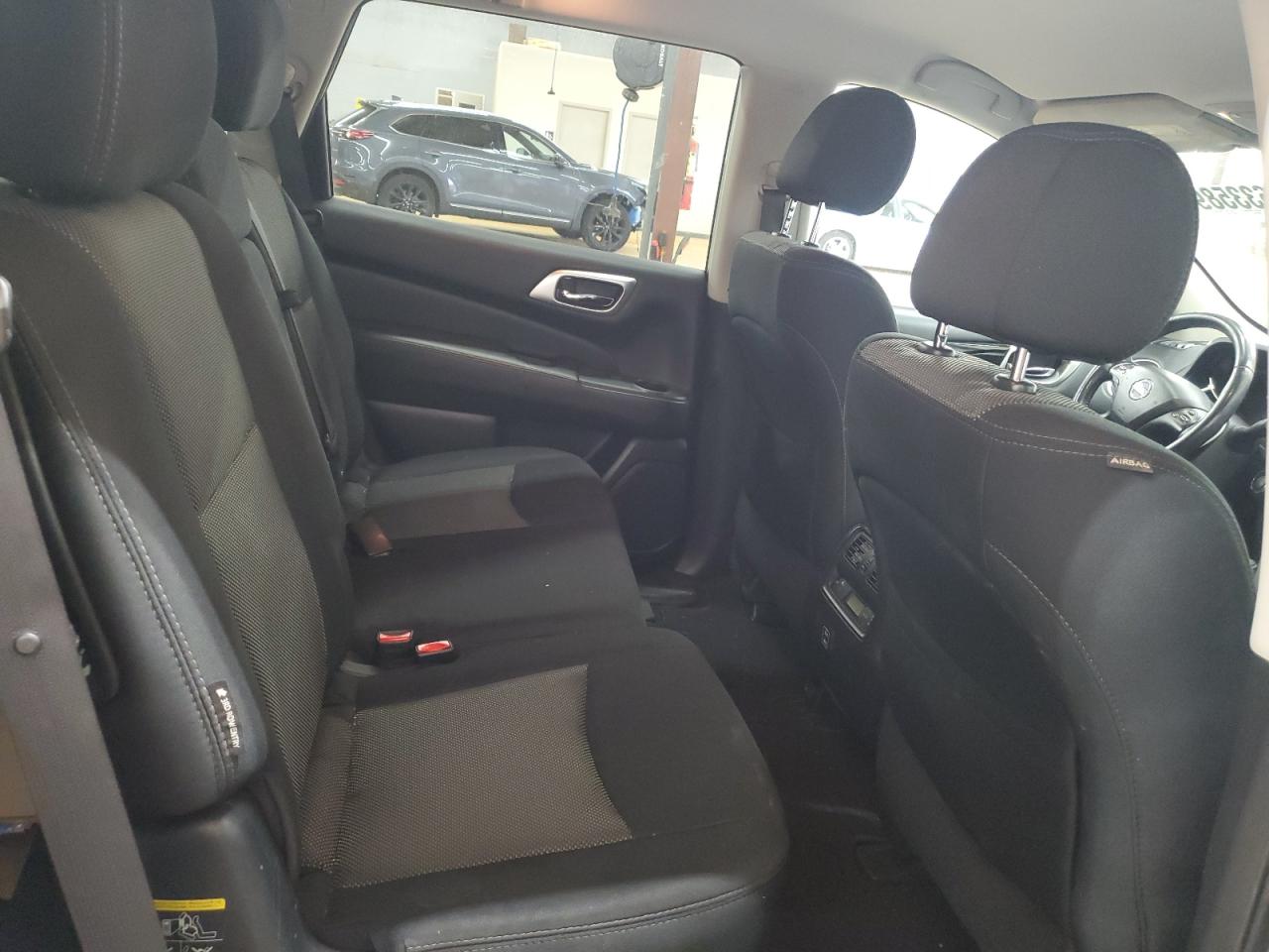 2018 Nissan Pathfinder S VIN: 5N1DR2MM8JC645846 Lot: 86335895