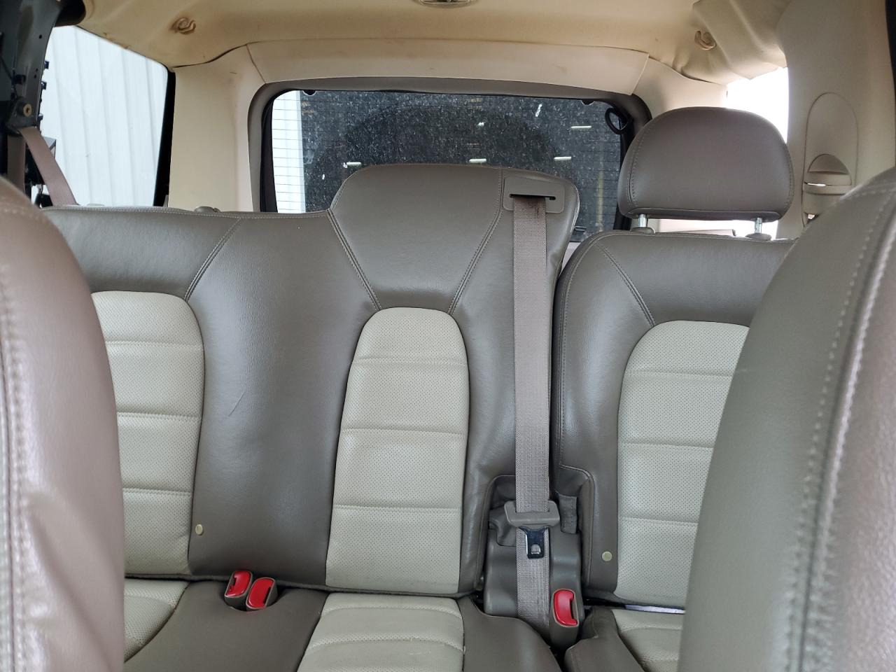 2005 Ford Explorer Eddie Bauer VIN: 1FMZU74E35UA54883 Lot: 85176865