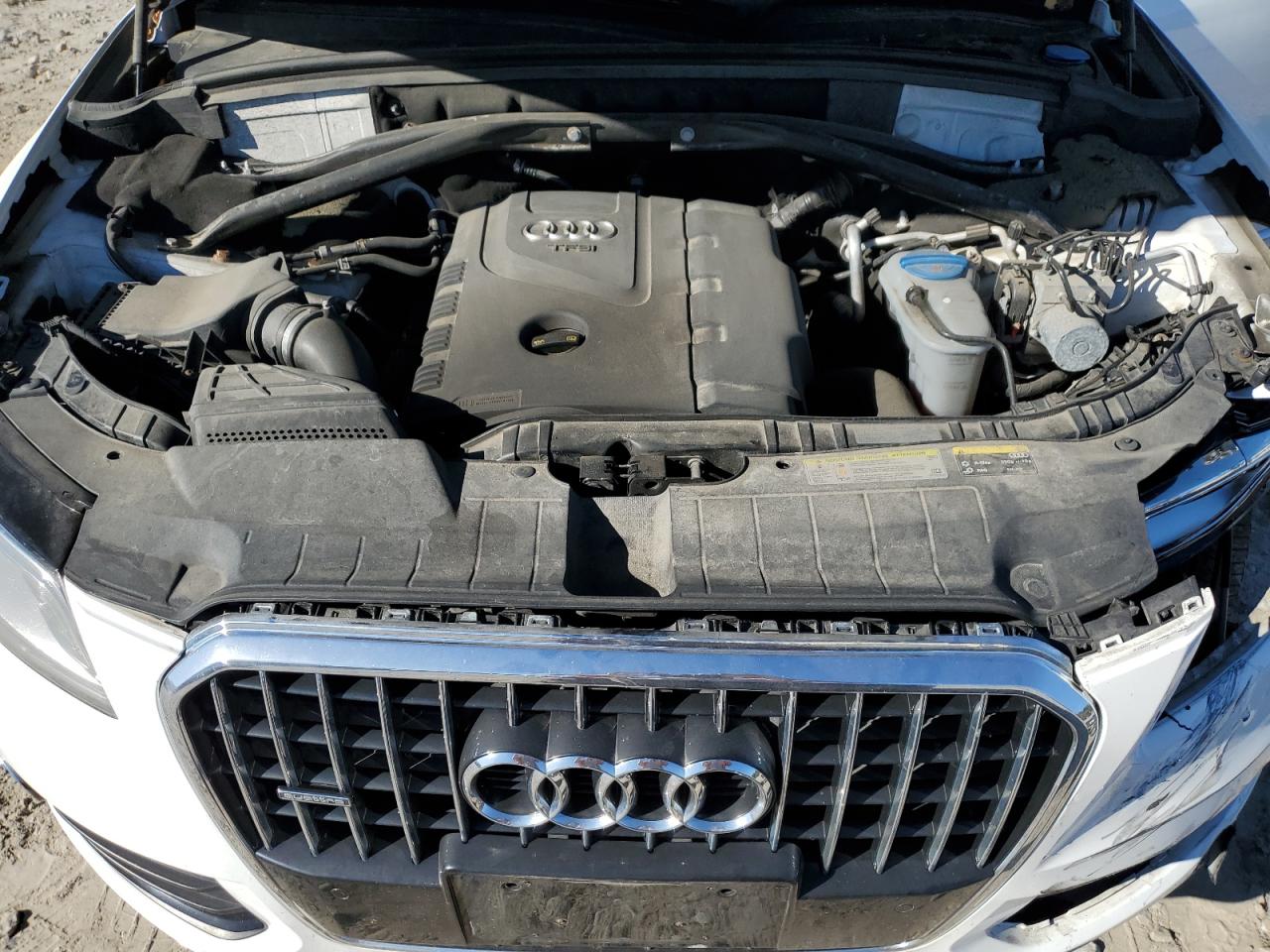 2015 Audi Q5 Premium Plus VIN: WA1LFAFP3FA056727 Lot: 83975165