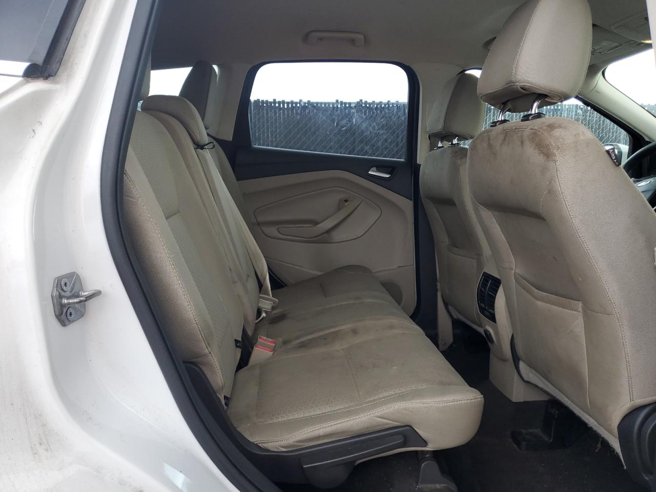 2017 Ford Escape Se VIN: 1FMCU0GDXHUC27884 Lot: 82214985