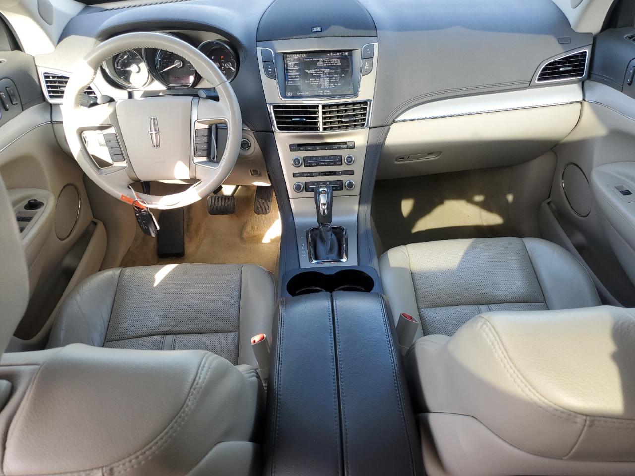 2011 Lincoln Mkt VIN: 2LMHJ5AT5BBJ51164 Lot: 82667545