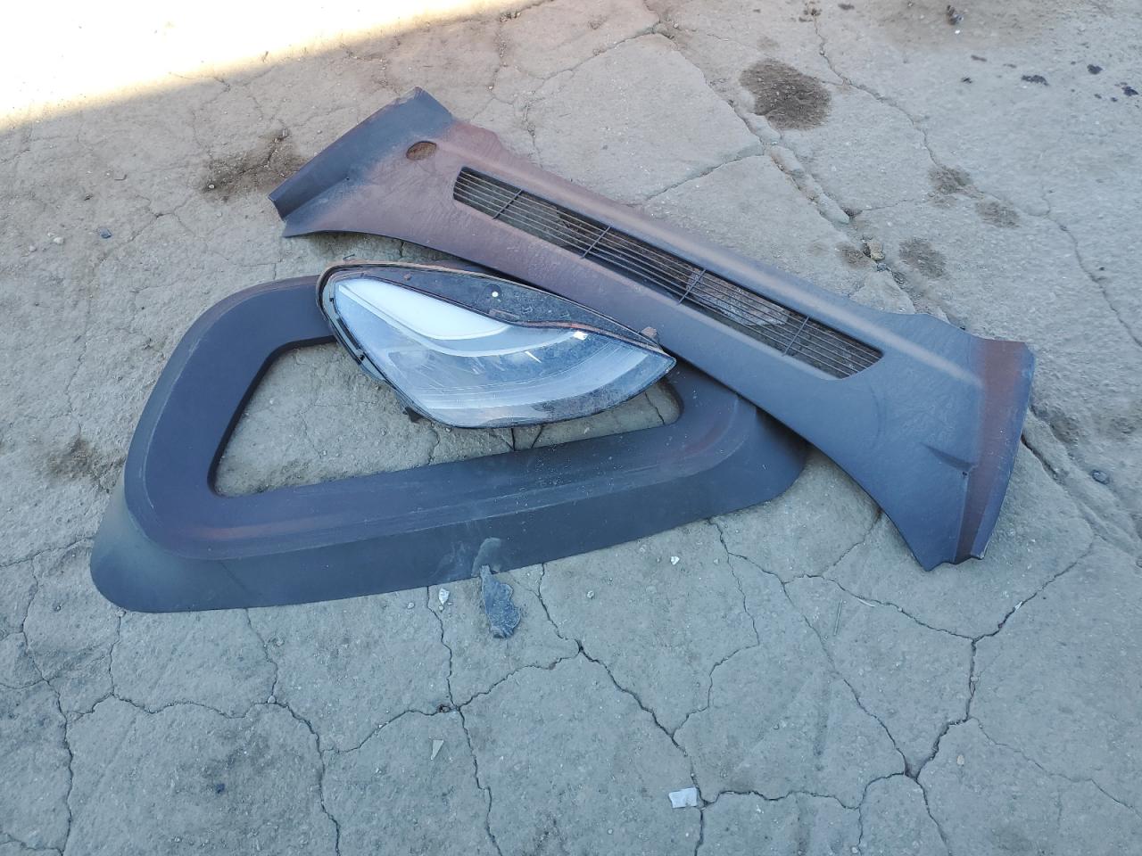 2023 Tesla Model Y VIN: 7SAYGAEE8PF781888 Lot: 90372525