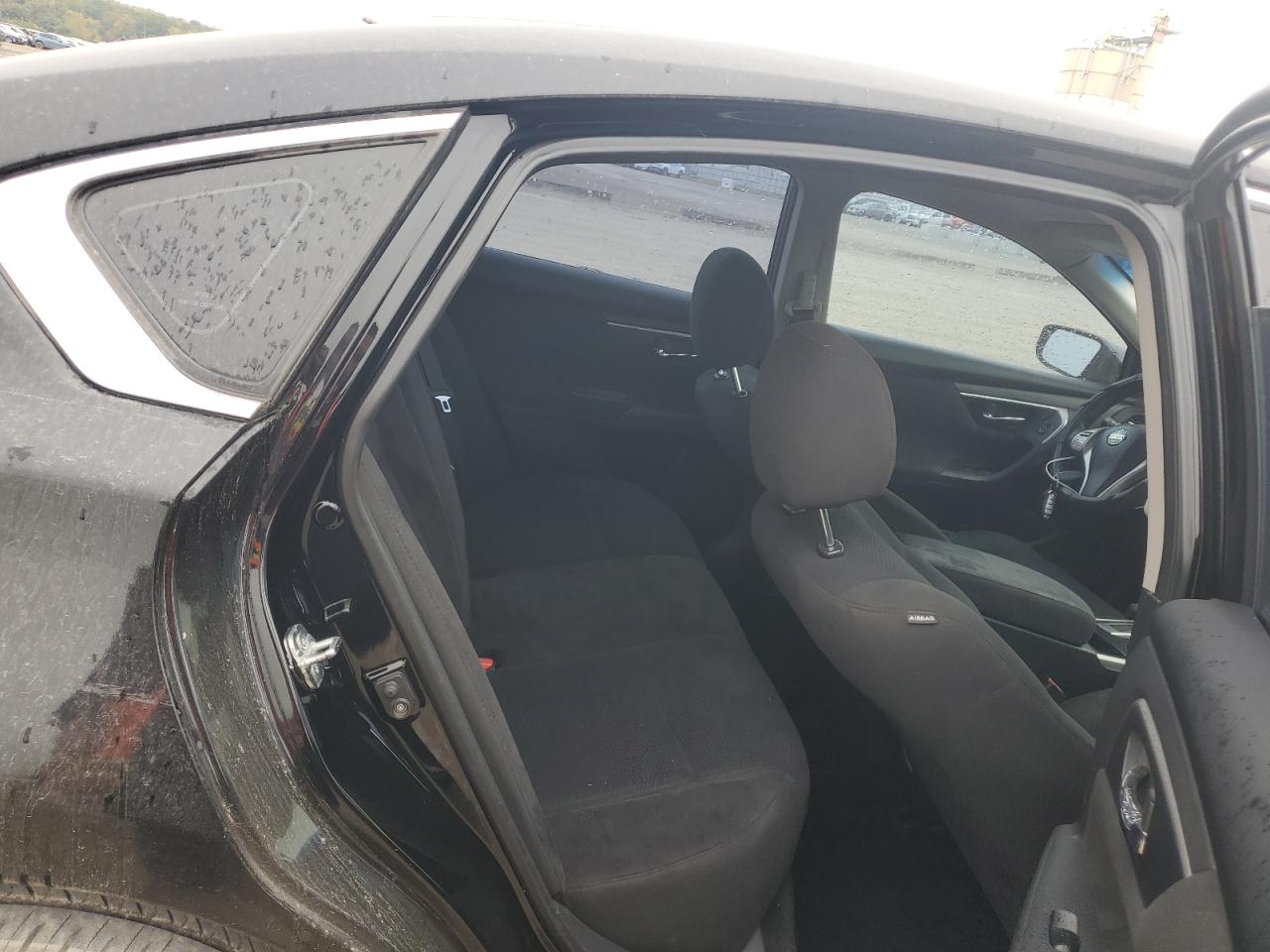 2015 Nissan Altima 2.5 VIN: 1N4AL3AP2FN302240 Lot: 82496425