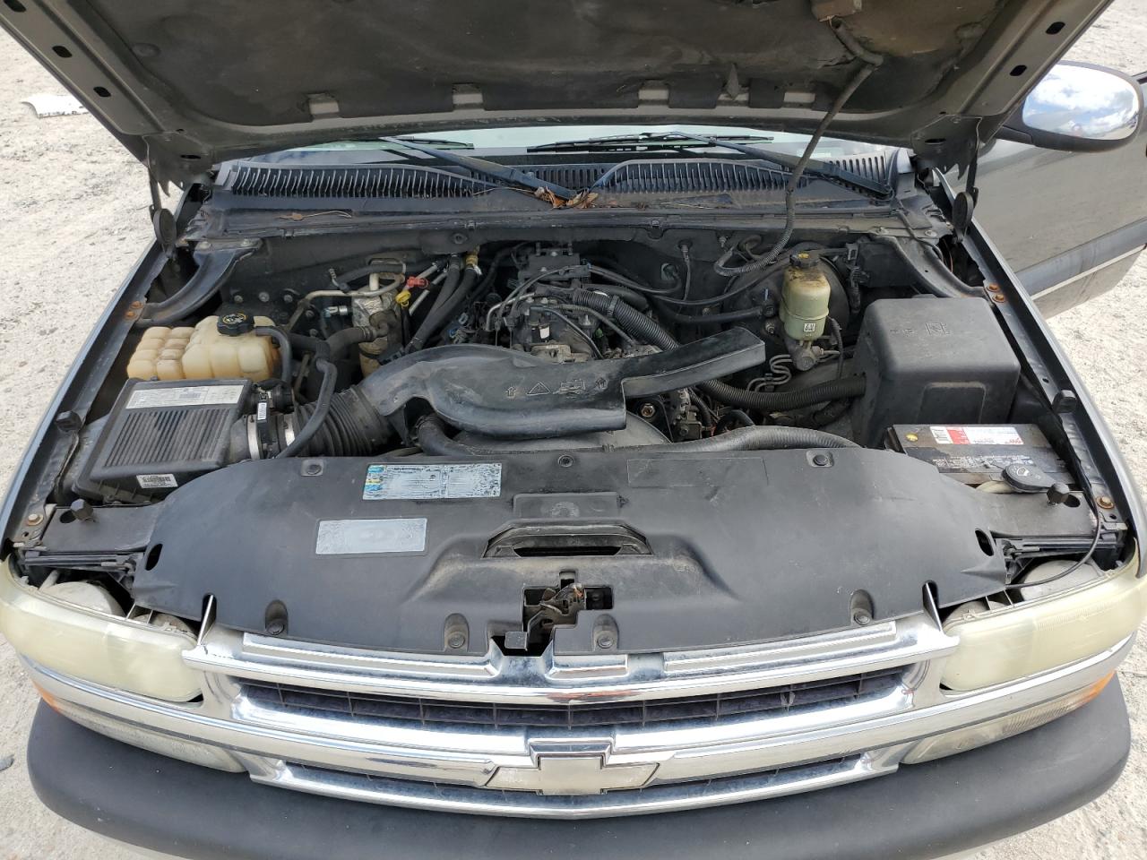 2002 Chevrolet Suburban C1500 VIN: 3GNEC16Z52G307856 Lot: 81995365