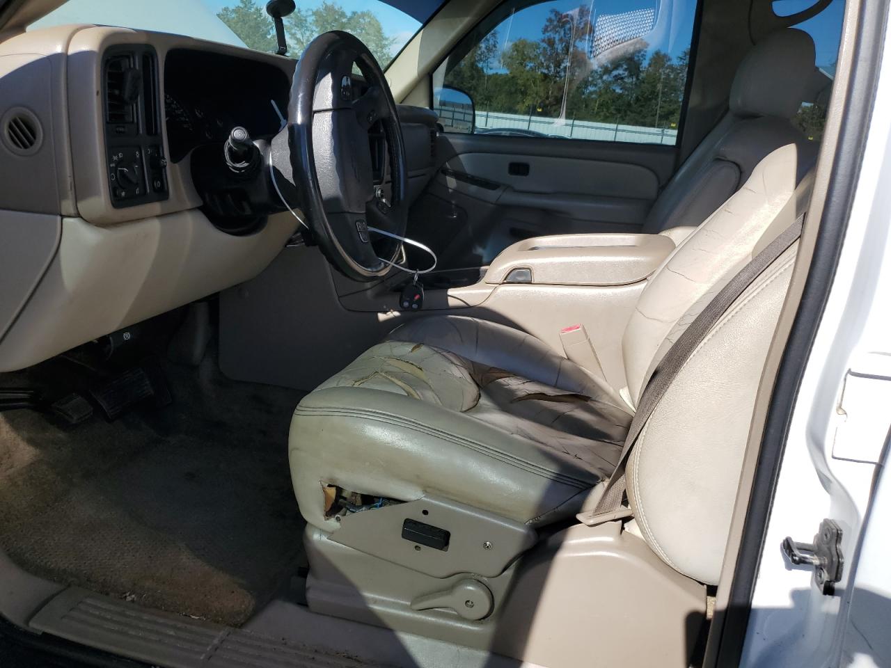 2003 Chevrolet Tahoe C1500 VIN: 1GNEC13Z53R301609 Lot: 86272705