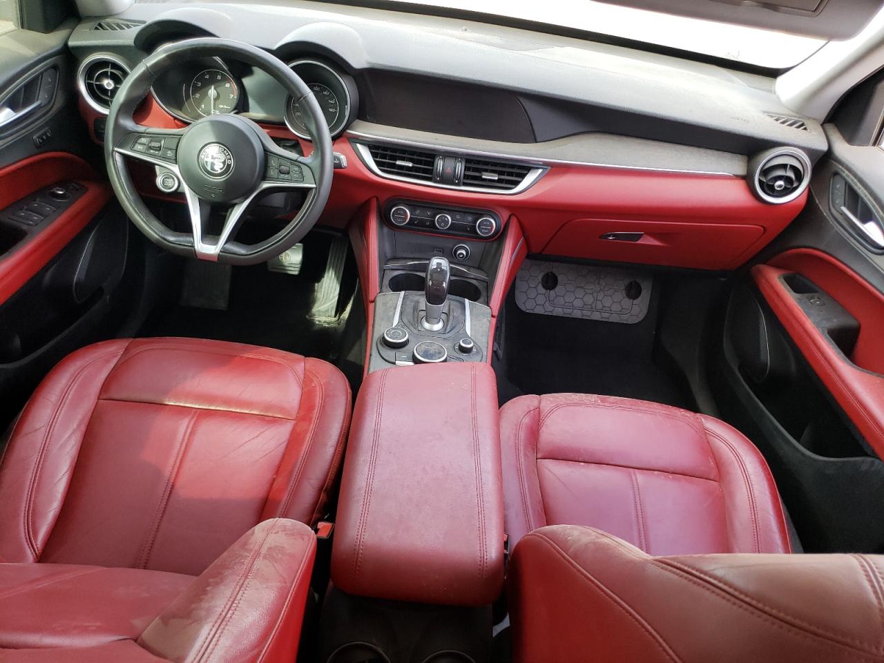 2018 Alfa Romeo Stelvio Ti VIN: ZASFAKBN8J7B86379 Lot: 81982605