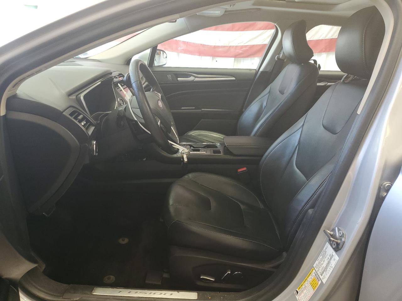 2018 Ford Fusion Titanium/Platinum VIN: 3FA6P0D95JR192456 Lot: 85677655