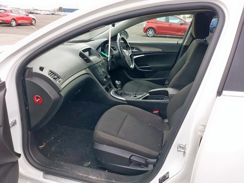 2010 VAUXHALL INSIGNIA 1.8I 16V EXCLUSIV 5DR