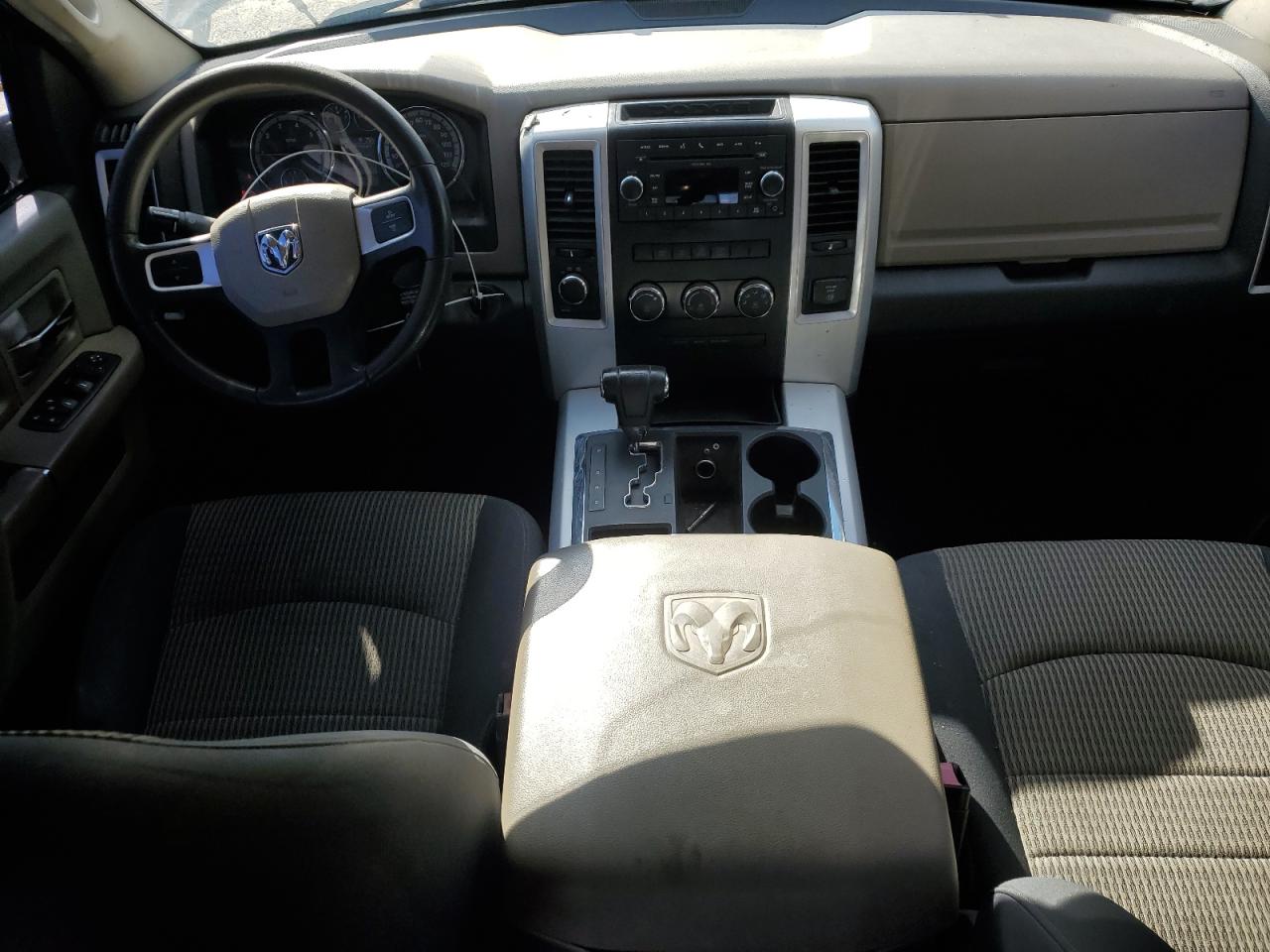 2010 Dodge Ram 1500 VIN: 1D7RV1CT0AS105914 Lot: 82328645