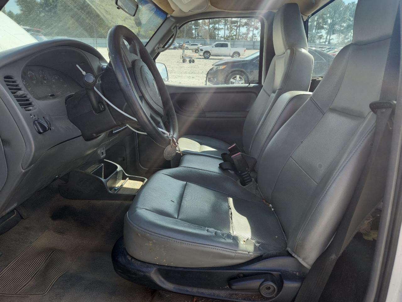 2005 Ford Ranger VIN: 1FTYR10D75PA64746 Lot: 89626175