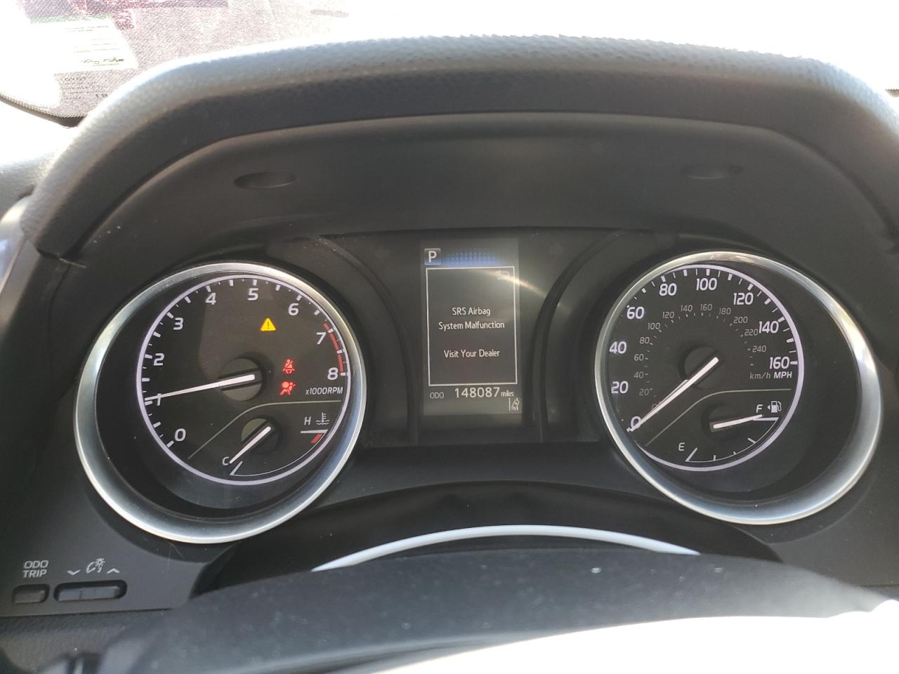 2018 Toyota Camry L VIN: 4T1B11HK6JU560497 Lot: 85729735