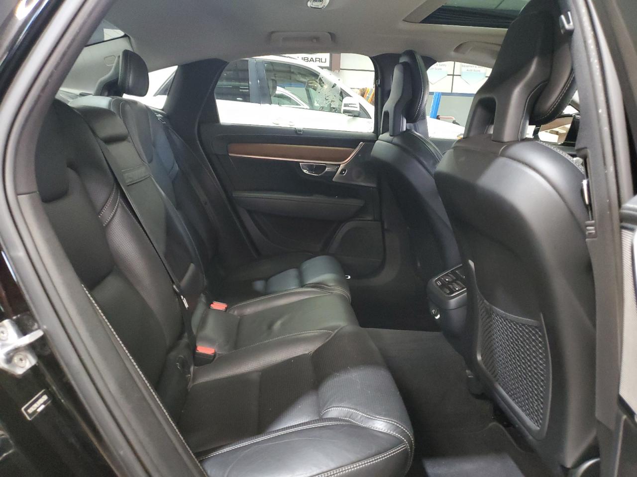 2017 Volvo S90 T6 Inscription VIN: YV1A22ML8H1004358 Lot: 89797655