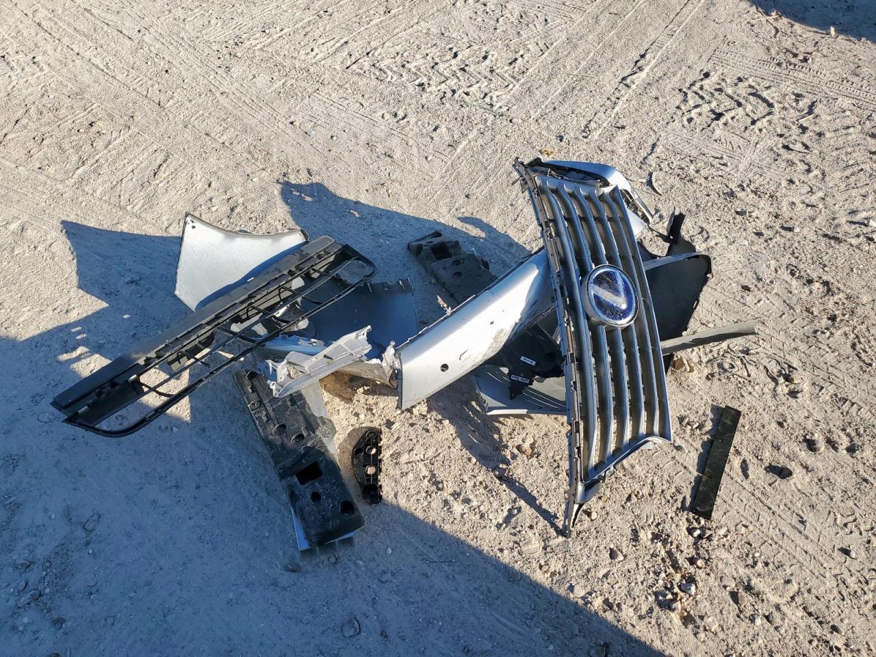 2010 Lexus Rx 450H VIN: JTJZB1BA6A2001511 Lot: 85930425