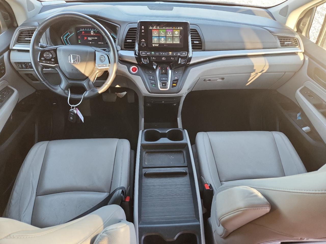 2019 Honda Odyssey Touring VIN: 5FNRL6H82KB078117 Lot: 84924425