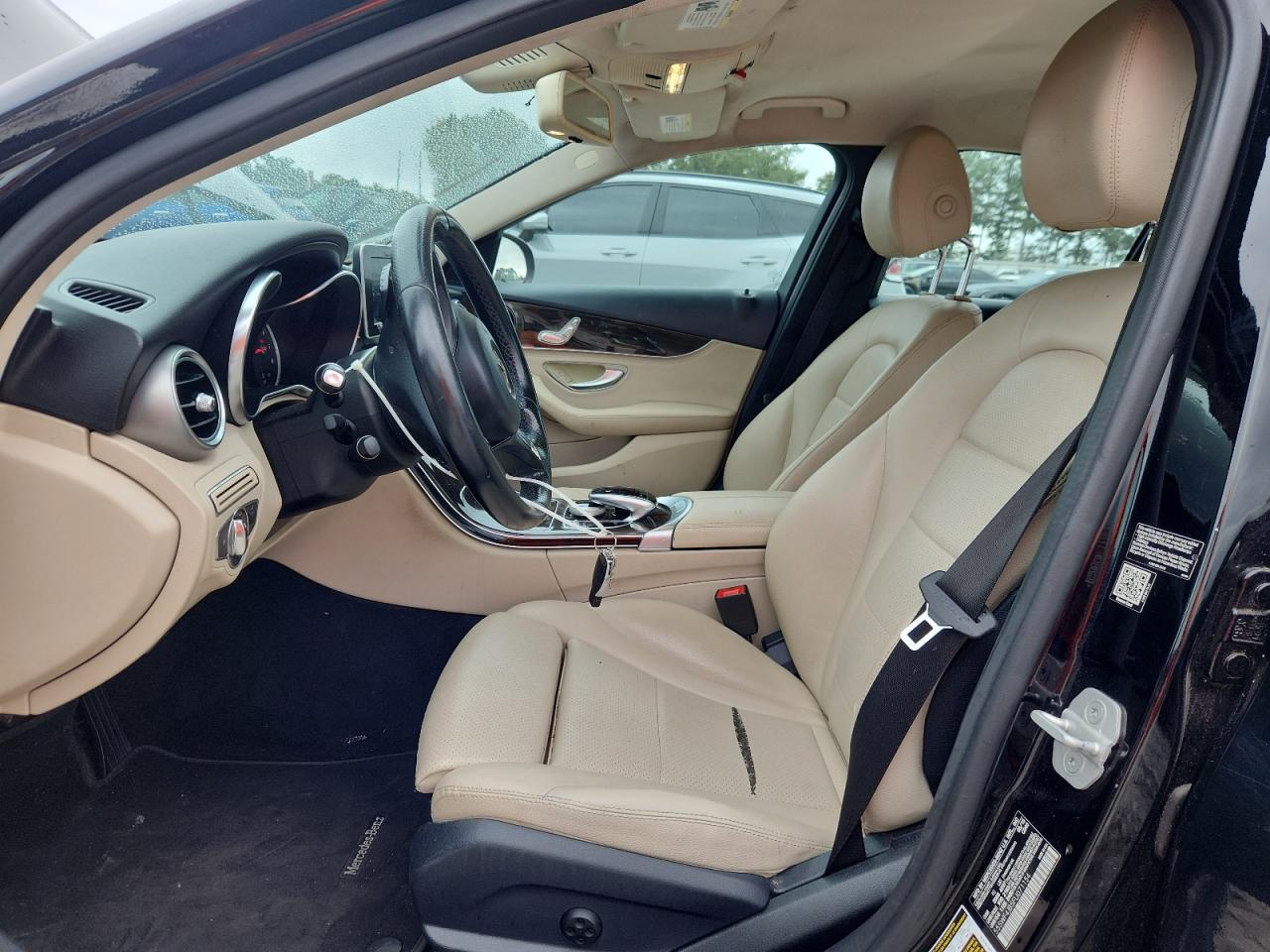 2015 Mercedes-Benz C 300 VIN: 55SWF4JB5FU071154 Lot: 85337285