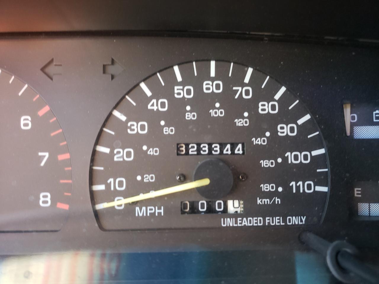 1994 Toyota Pickup 1/2 Ton Short Wheelbase Dx VIN: 4TARN01P2RZ238716 Lot: 69889915