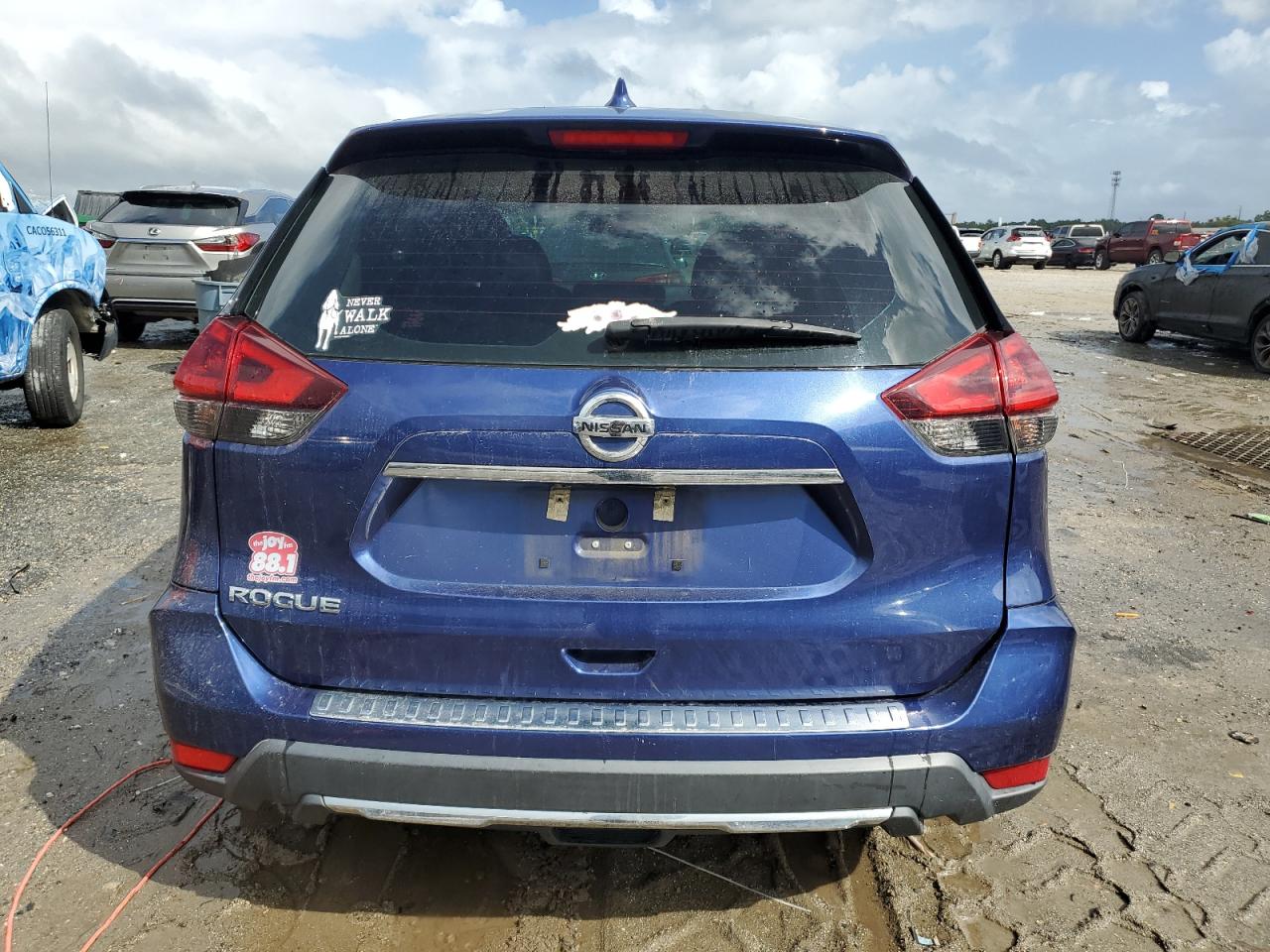 2019 Nissan Rogue S VIN: 5N1AT2MT9KC799124 Lot: 84805895