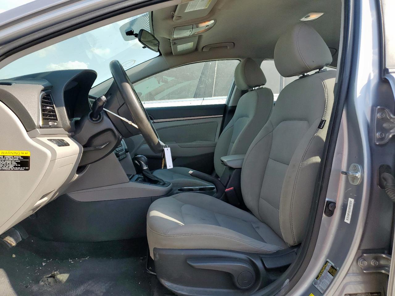 2017 Hyundai Elantra Se VIN: 5NPD84LF0HH131168 Lot: 82175585