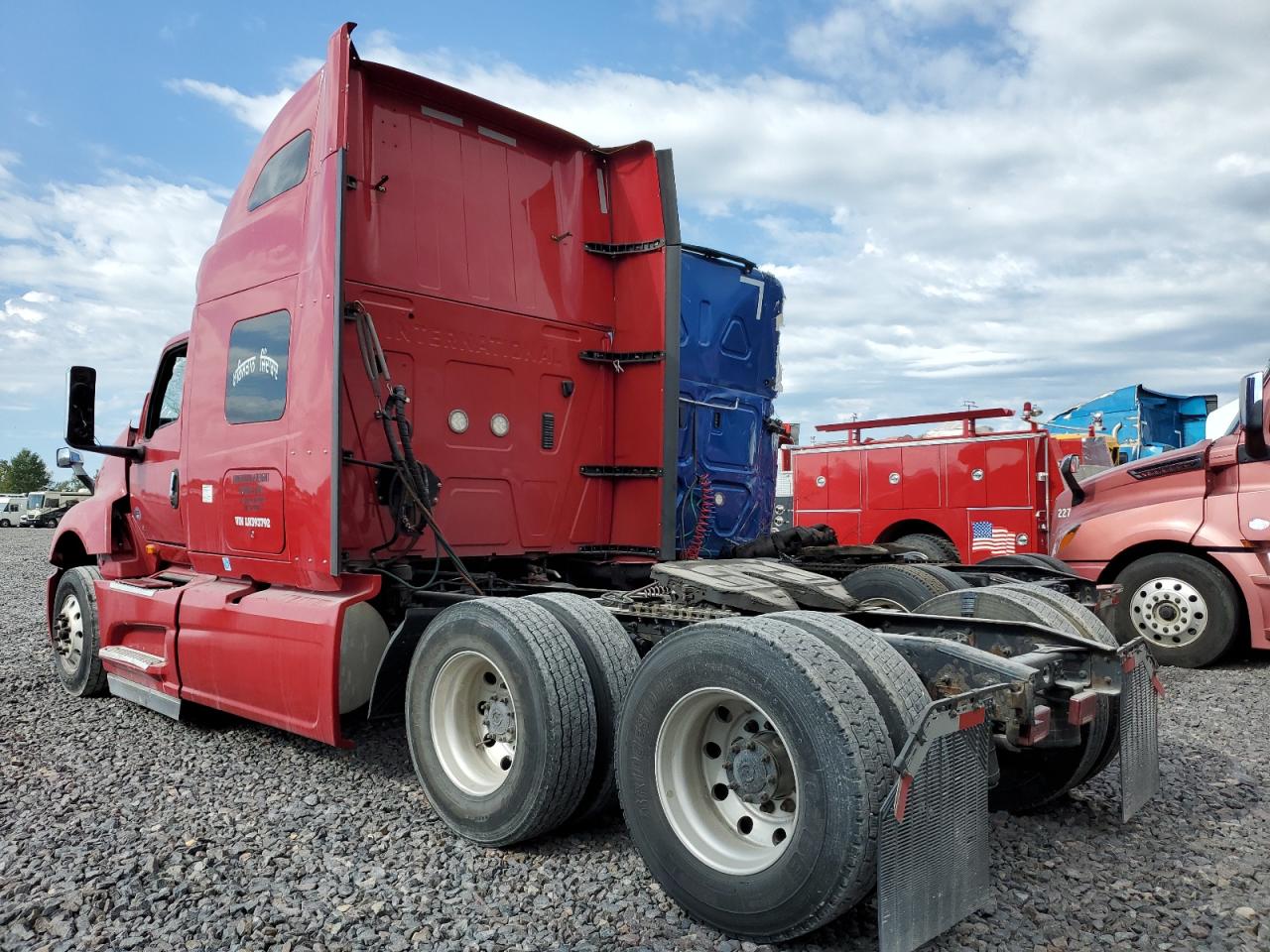 2020 International Lt625 VIN: 3HSDZAPR9LN393792 Lot: 81409605