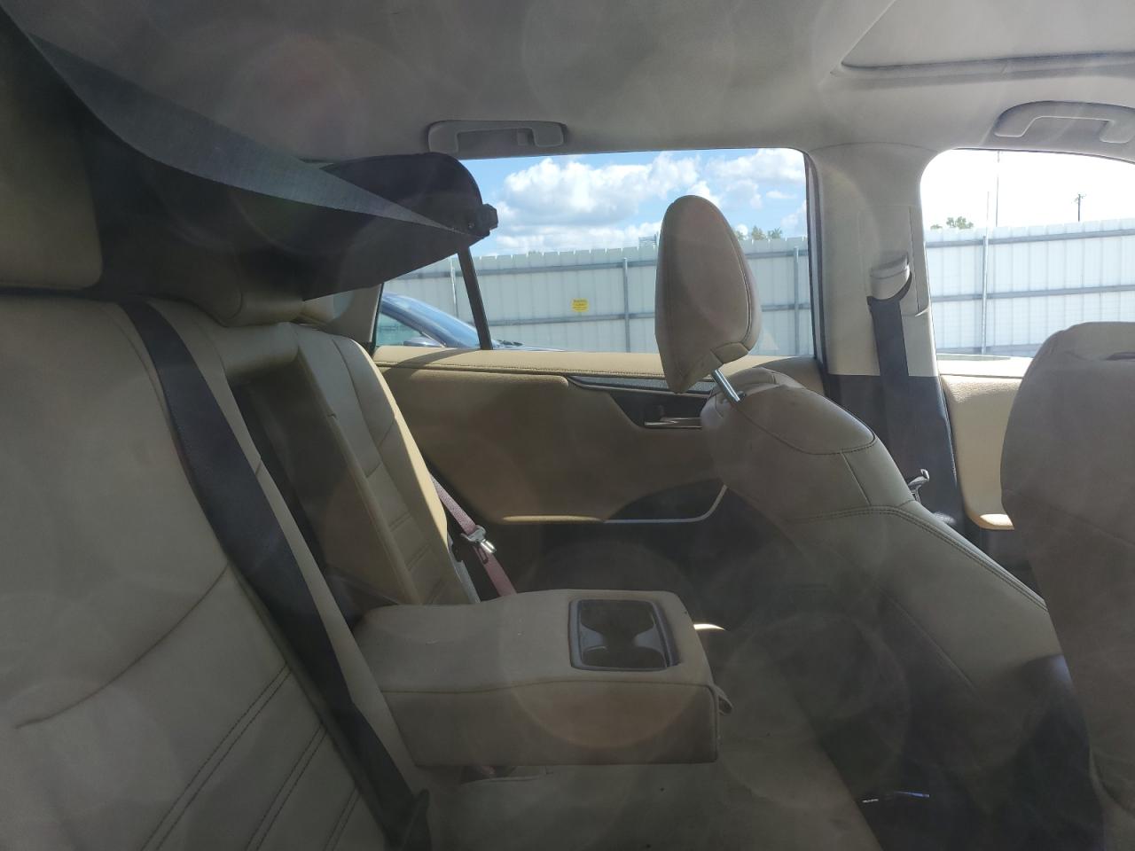 2019 Toyota Rav4 Limited VIN: JTMY1RFV9KD010268 Lot: 84887315