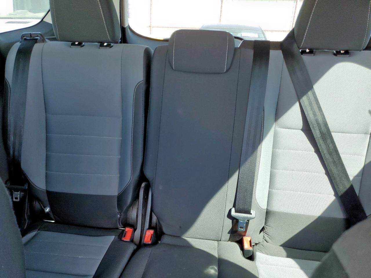 2017 Ford Escape S VIN: 1FMCU0F79HUE93912 Lot: 85382325