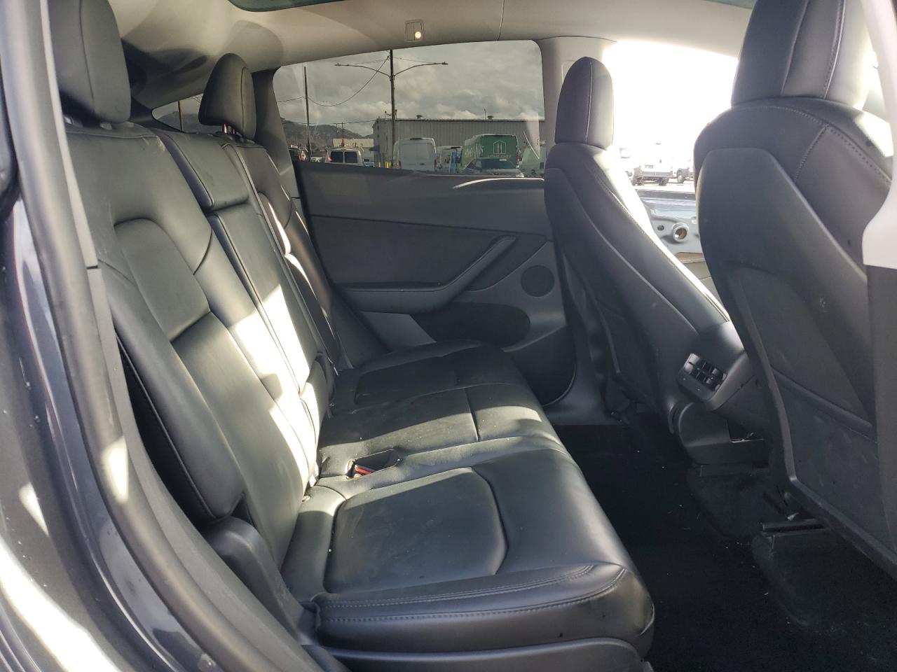 2022 Tesla Model Y VIN: 7SAYGAEE2NF567797 Lot: 86479615