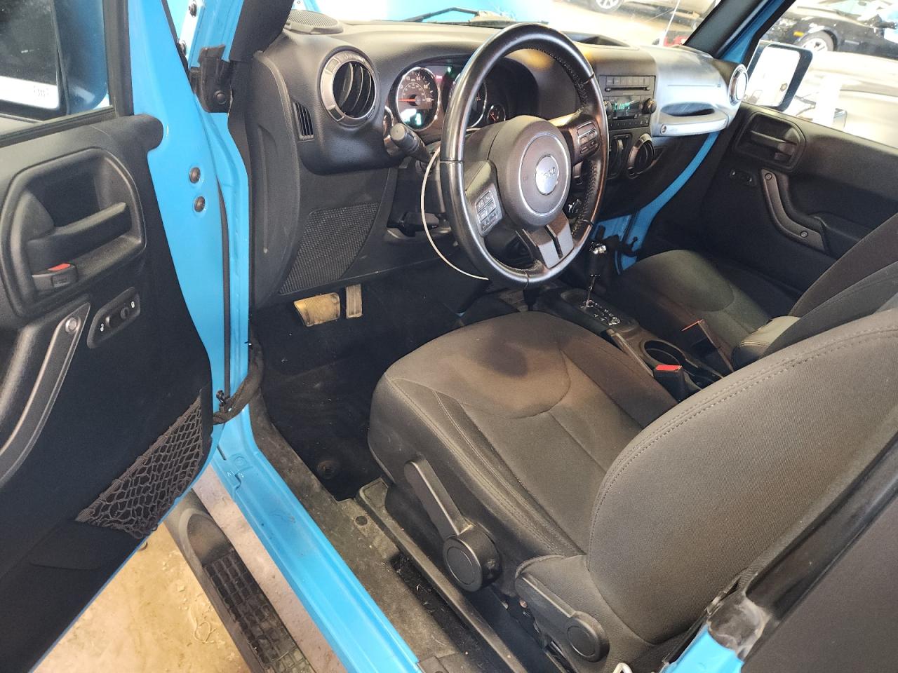 2017 Jeep Wrangler Sport VIN: 1C4AJWAG2HL747223 Lot: 85710265