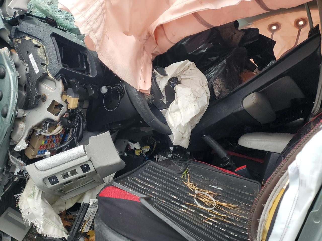 2017 Subaru Forester 2.5I Premium VIN: JF2SJAEC0HH477153 Lot: 90302515