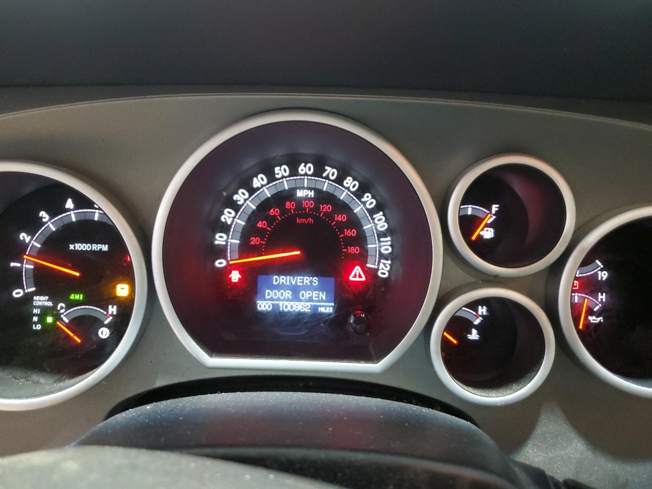 2017 Toyota Sequoia Platinum VIN: 5TDDY5G19HS148873 Lot: 82195125