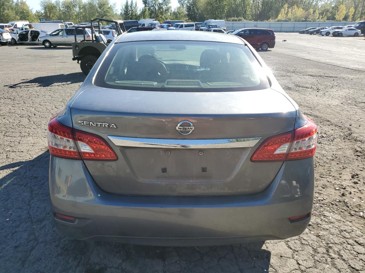 2015 Nissan Sentra S VIN: 3N1AB7AP8FY355051 Lot: 82335735