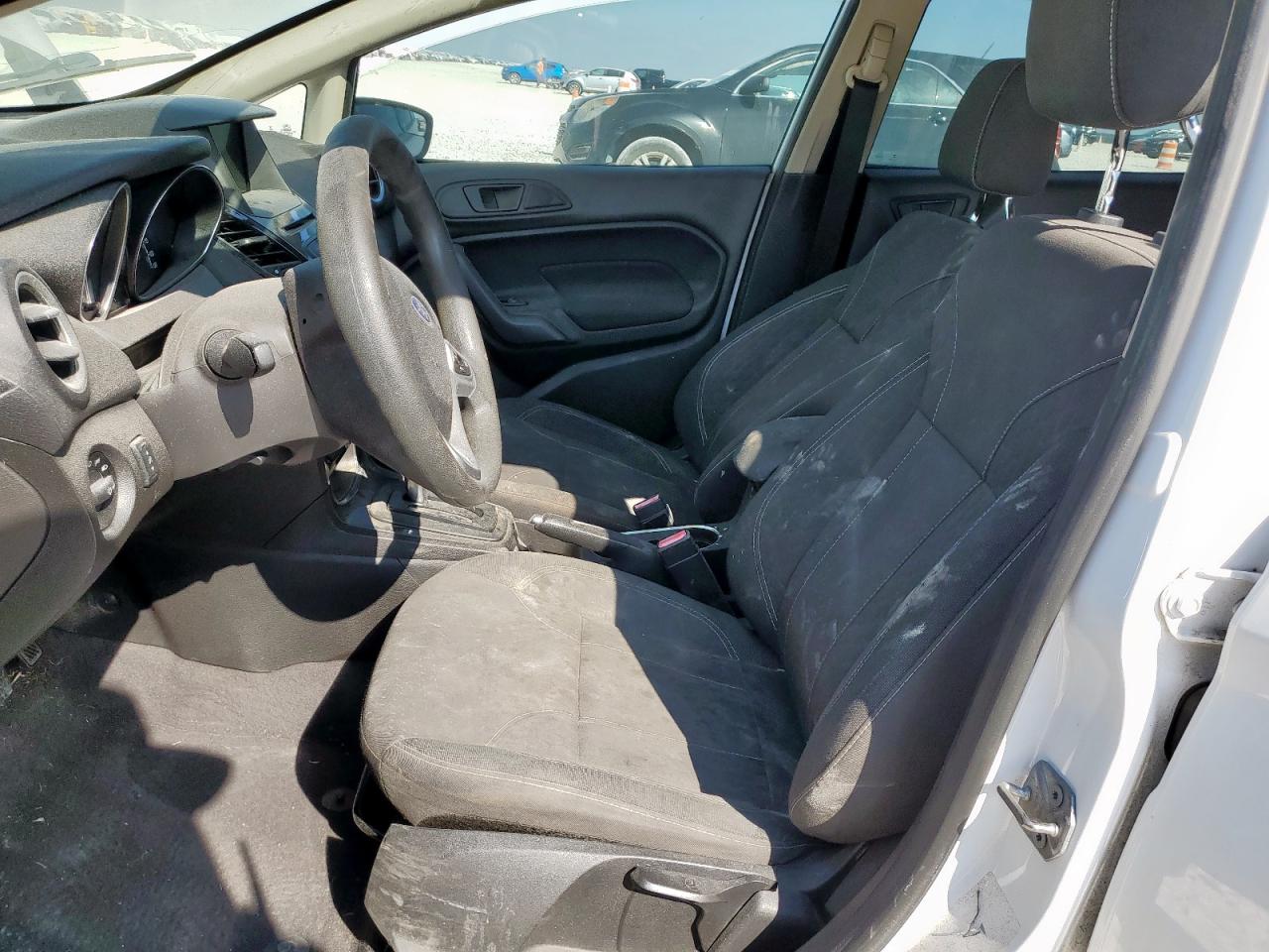 2019 Ford Fiesta Se VIN: 3FADP4EJ8KM148294 Lot: 82345305