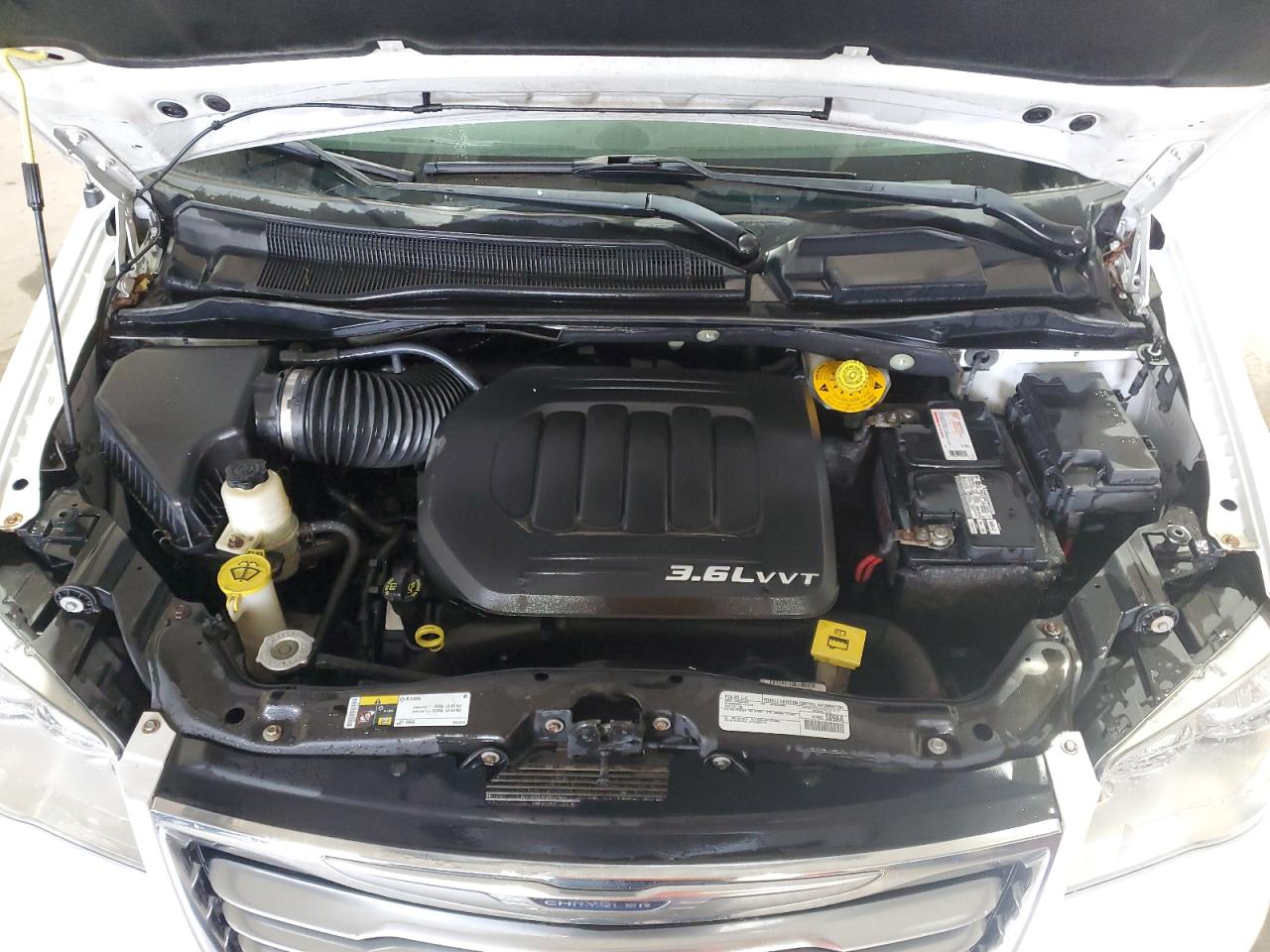 2016 Chrysler Town & Country Touring VIN: 2C4RC1BG5GR295546 Lot: 85566285