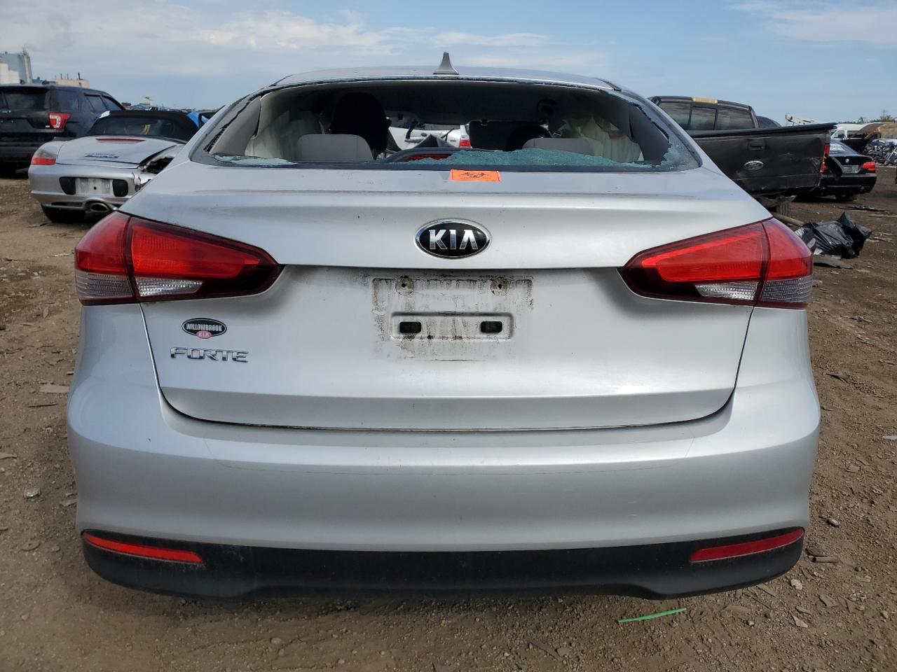 2017 Kia Forte Lx VIN: 3KPFK4A78HE086247 Lot: 82369905