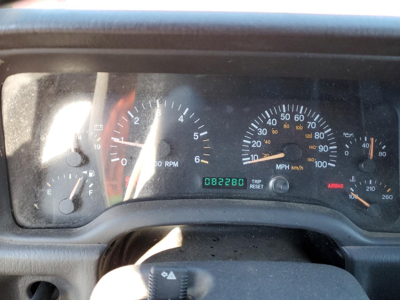 2000 Jeep Cherokee Sport VIN: 1J4FF48SXYL174569 Lot: 86079685