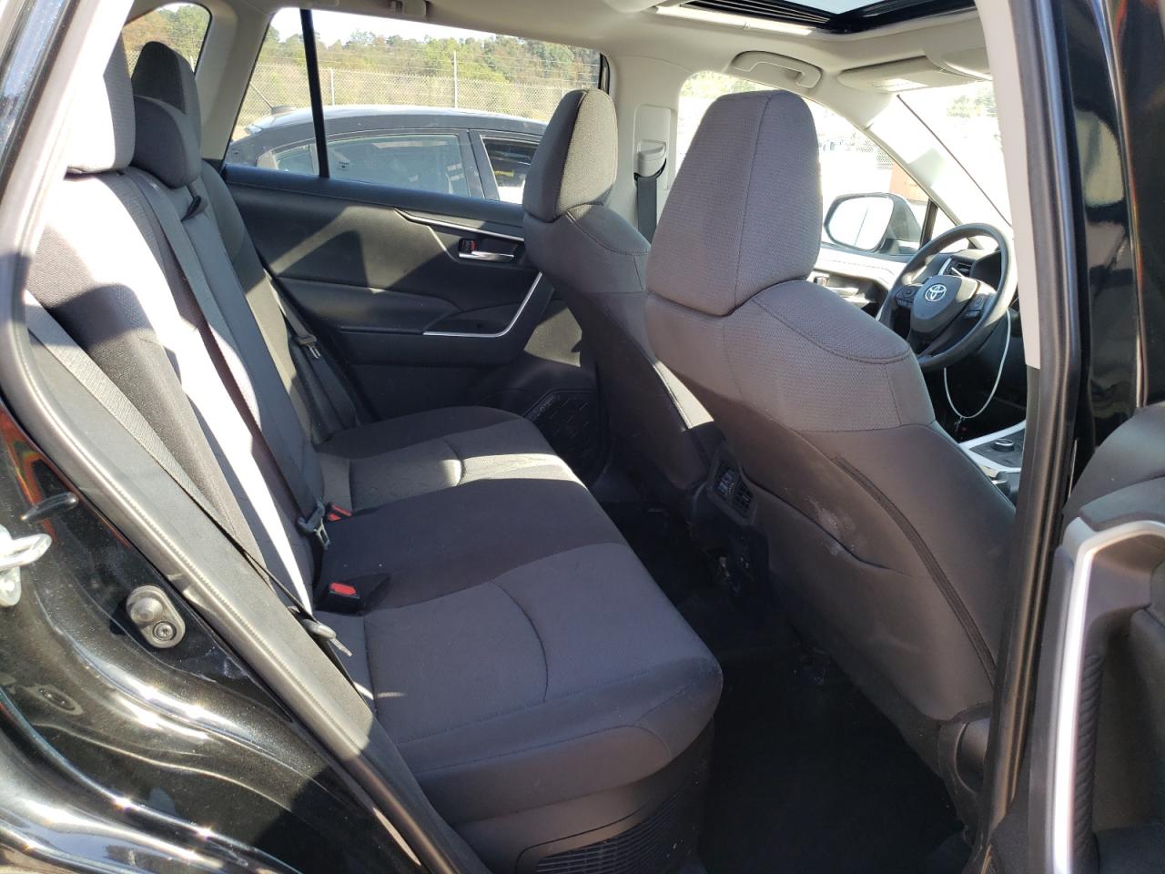 2021 Toyota Rav4 Xle VIN: 4T3R6RFV5MU016483 Lot: 84768805