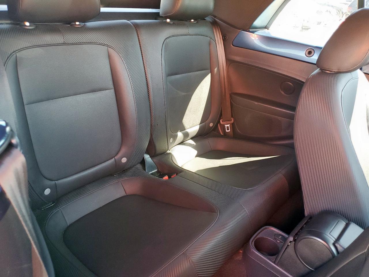 2018 Volkswagen Beetle S VIN: 3VW5DAAT5JM505097 Lot: 84711945