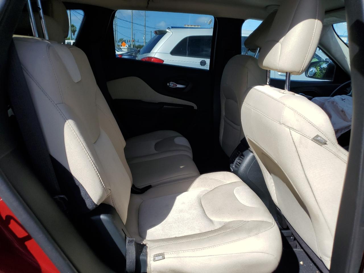 2016 Jeep Cherokee Sport VIN: 1C4PJLAS4GW230399 Lot: 81995065