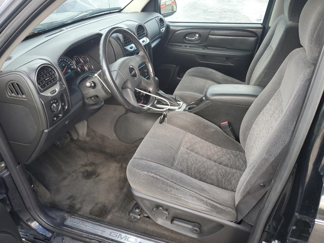 2005 GMC Envoy VIN: 1GKDT13S852280021 Lot: 87445475