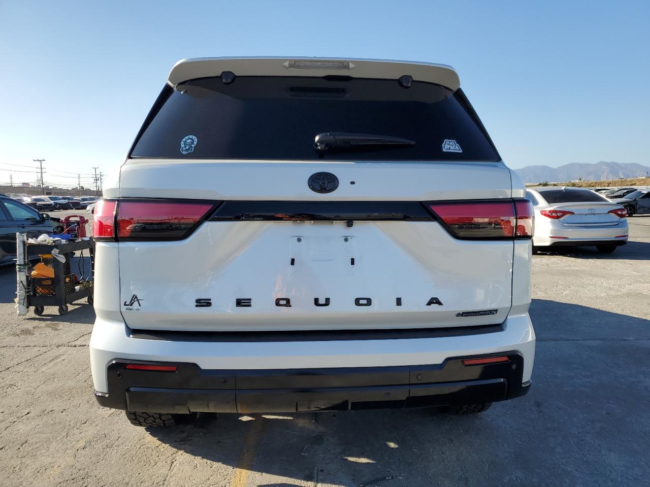 2025 Toyota Sequoia Sr5 VIN: 7SVAAABA5SX067626 Lot: 84975635