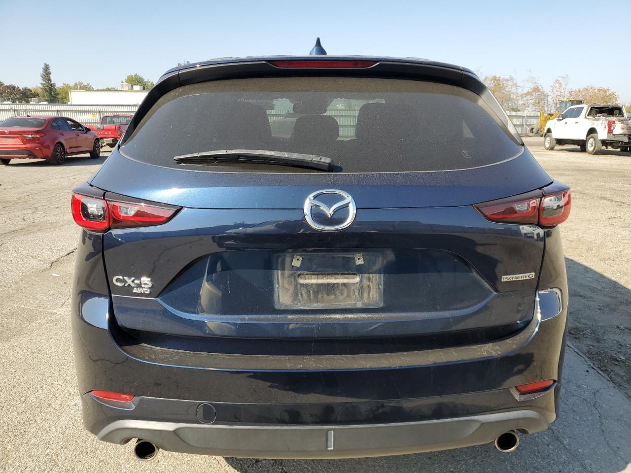 2024 Mazda Cx-5 Premium VIN: JM3KFBDM3R0396865 Lot: 90495445