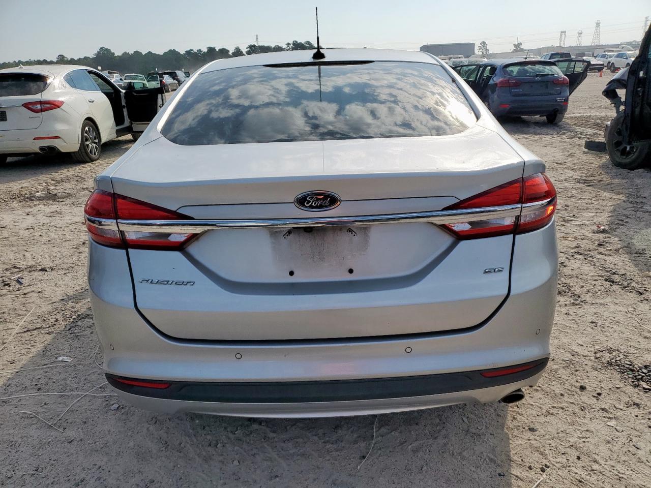 2017 Ford Fusion Se VIN: 3FA6P0H70HR397606 Lot: 84799855