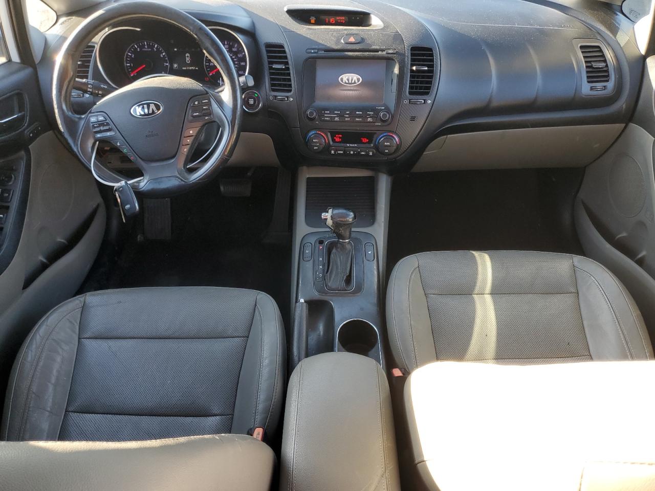 2016 Kia Forte Ex VIN: KNAFZ4A80G5463567 Lot: 85887545