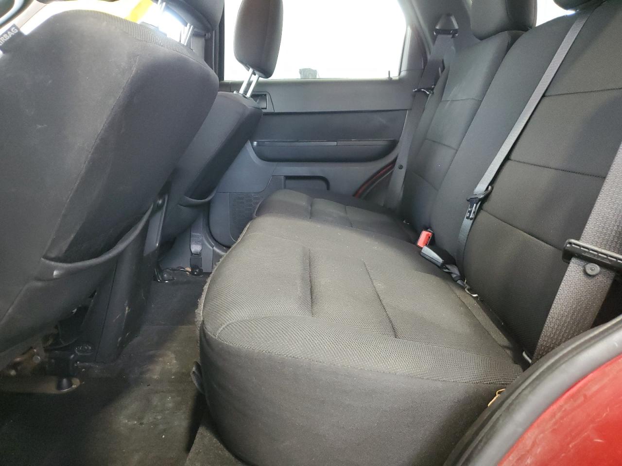 2010 Ford Escape Xlt VIN: 1FMCU0DG9AKA53550 Lot: 85820325