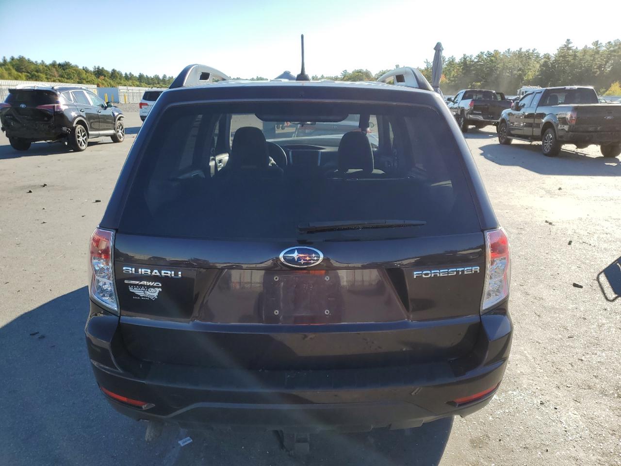 2013 Subaru Forester 2.5X Premium VIN: JF2SHADC1DG403527 Lot: 84025415