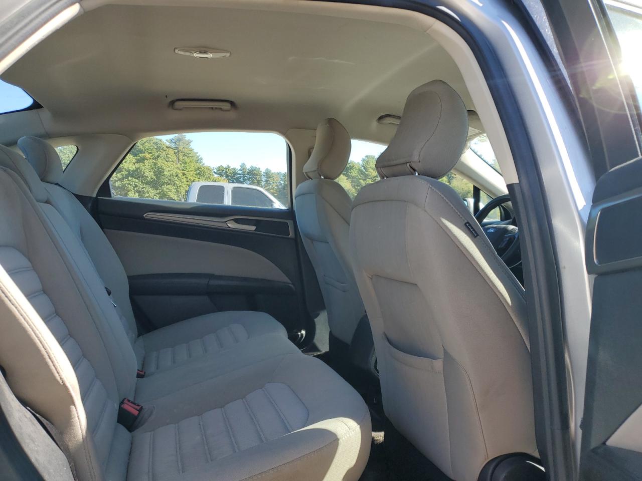2017 Ford Fusion S VIN: 3FA6P0G79HR258317 Lot: 84638425