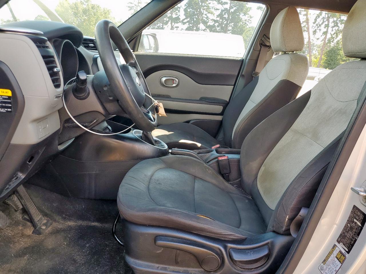 2015 Kia Soul VIN: KNDJN2A20F7752248 Lot: 84903485