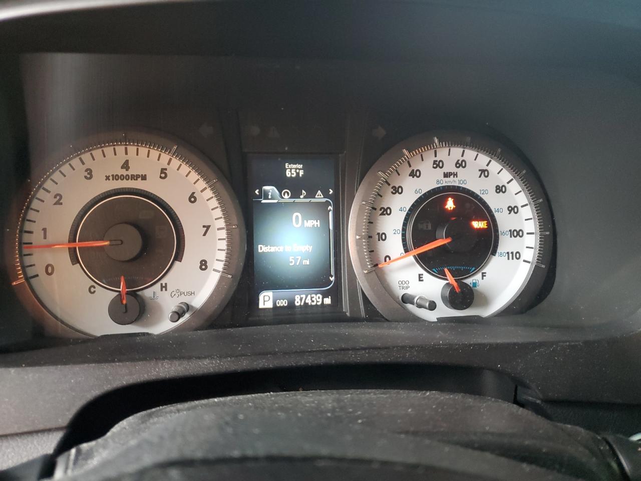 2017 Toyota Sienna Se VIN: 5TDXZ3DC4HS854623 Lot: 84781815