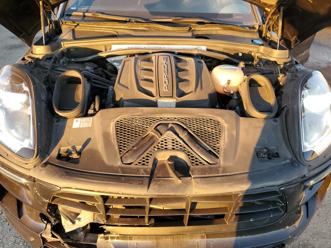 2018 Porsche Macan Gts VIN: WP1AG2A53JLB60166 Lot: 85527995