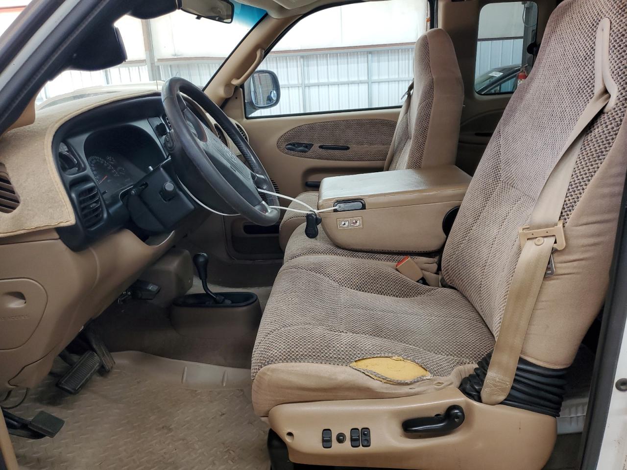 1999 Dodge Ram 2500 VIN: 3B7KF2367XG176603 Lot: 86500025