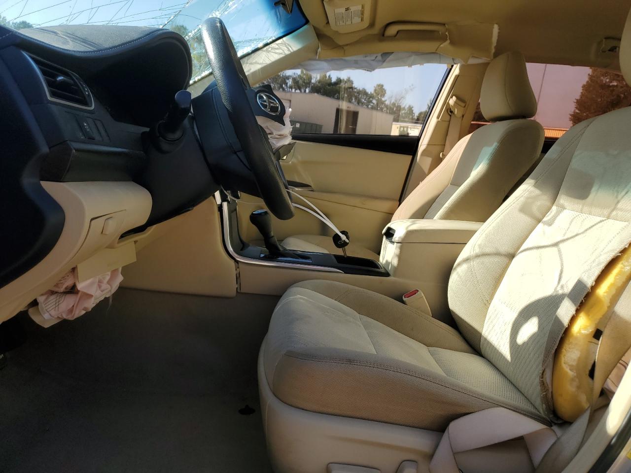 2015 Toyota Camry Le VIN: 4T4BF1FKXFR503561 Lot: 84808195